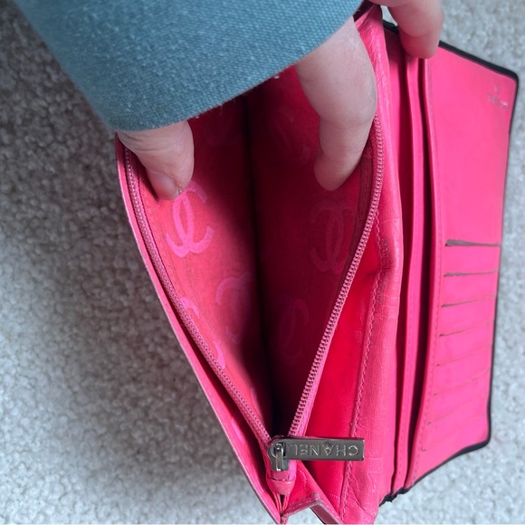 Chanel Cambon black and pink leather wallet with COA - Picture 12 of 15